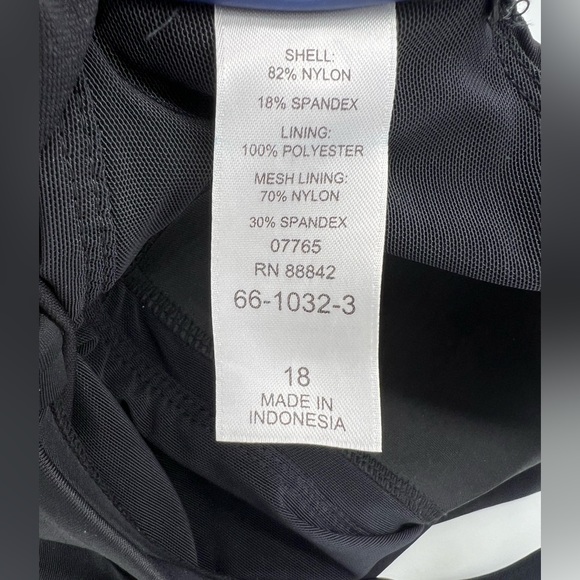 SWIMSUIT For All V-NECK ONE PIECE SWIMSUIT - Picture 7 of 8